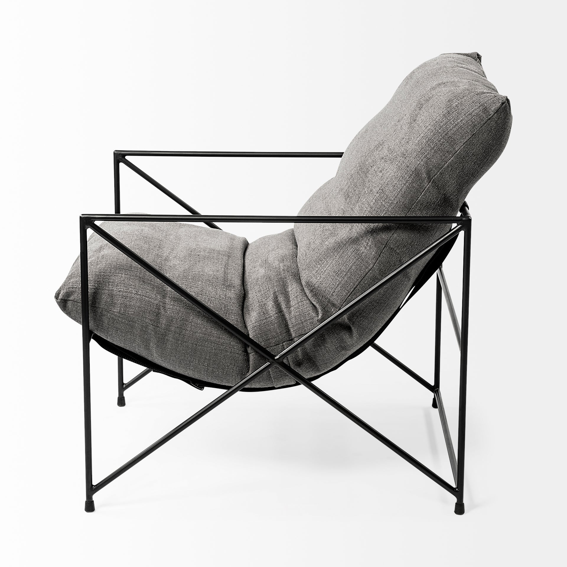 Fauteuil d'appoint rembourré avec cadre métallique industriel et coussin pour salon