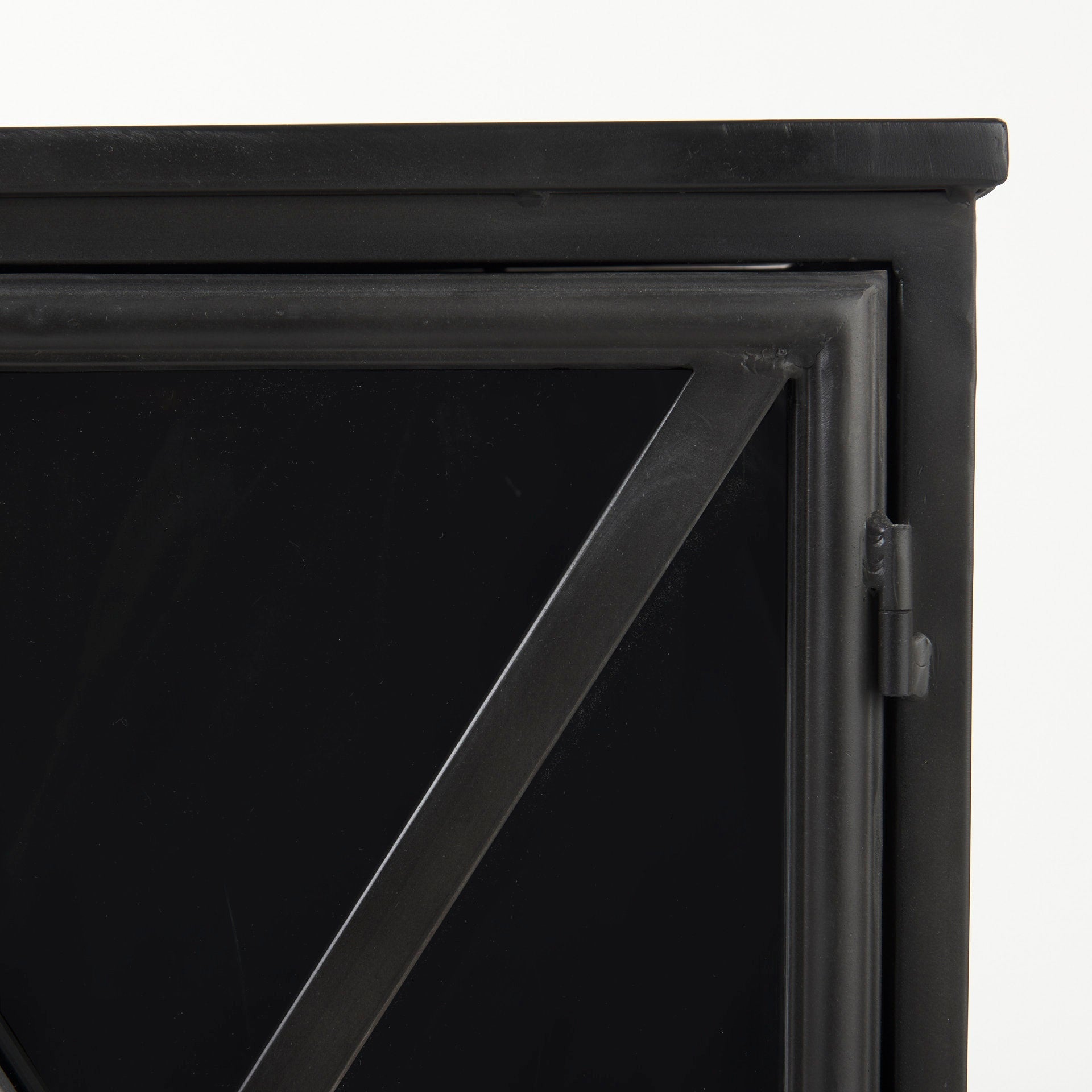 Armoire d'appoint contemporaine en bois avec motif décoratif pour salon