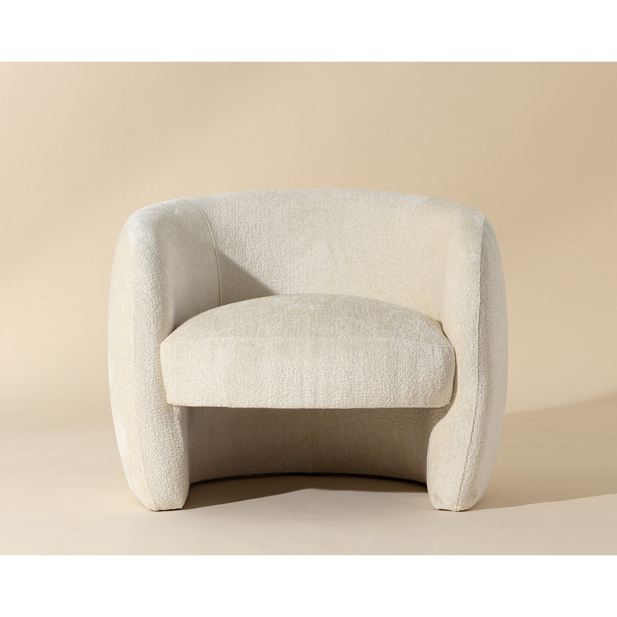 Fauteuil de salon moderne en bois et tissu d'ameublement avec assise rembourrée pour le salon