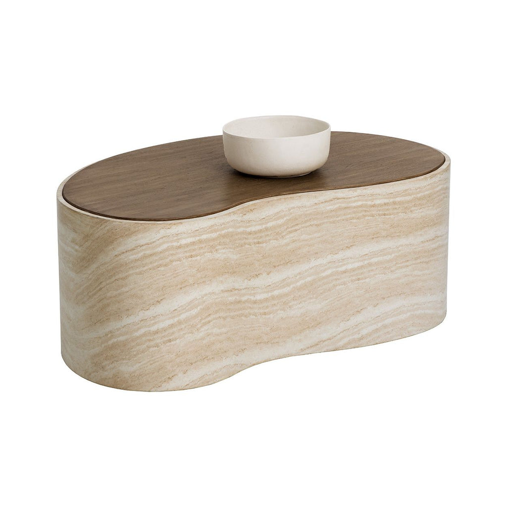 Table basse d'extérieur en béton d'aspect travertin moderne avec forme organique pour patio