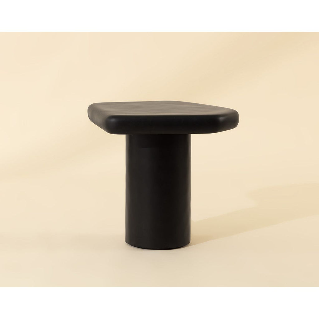 Table d'appoint d'extérieur contemporaine en béton noir de forme géométrique pour terrasse
