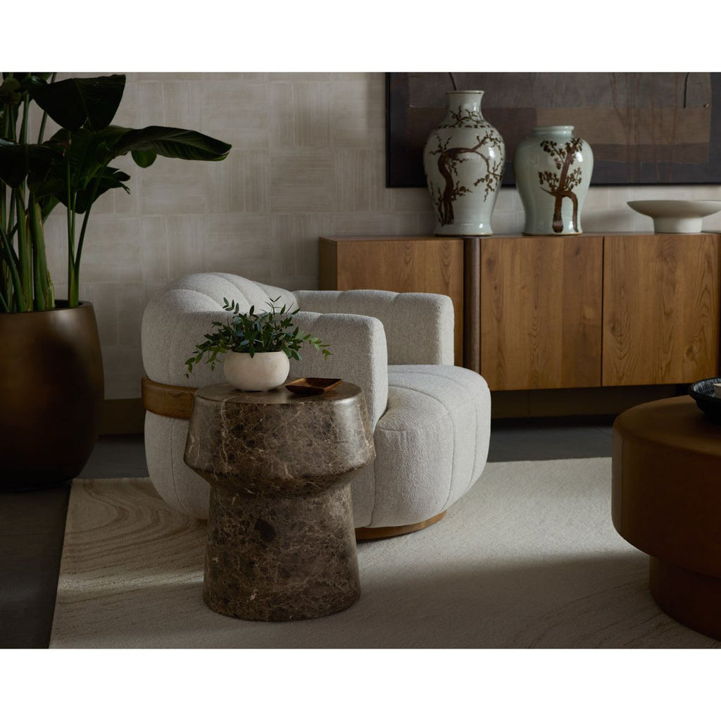 Table d'appoint d'extérieur contemporaine en béton imitation marbre avec plateau rond pour patio et salon