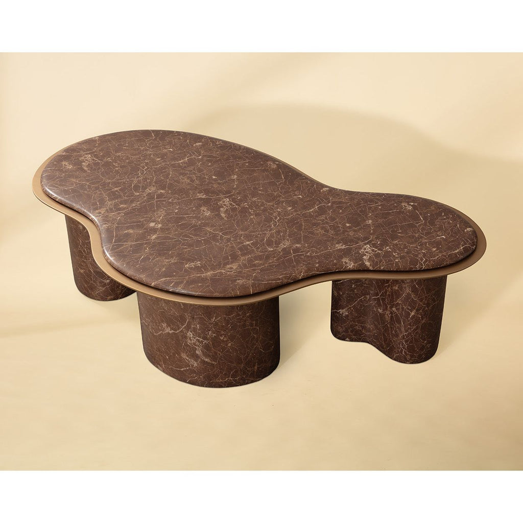 Table basse d'extérieur moderne en béton et métal imitation marbre, de forme organique, pour patio