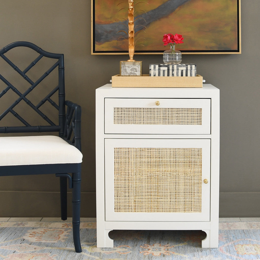Armoire en bois moderne avec rangements pour chambre à coucher