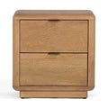 Table de chevet moderne en bois texturé avec détail de surface unique pour chambre à coucher