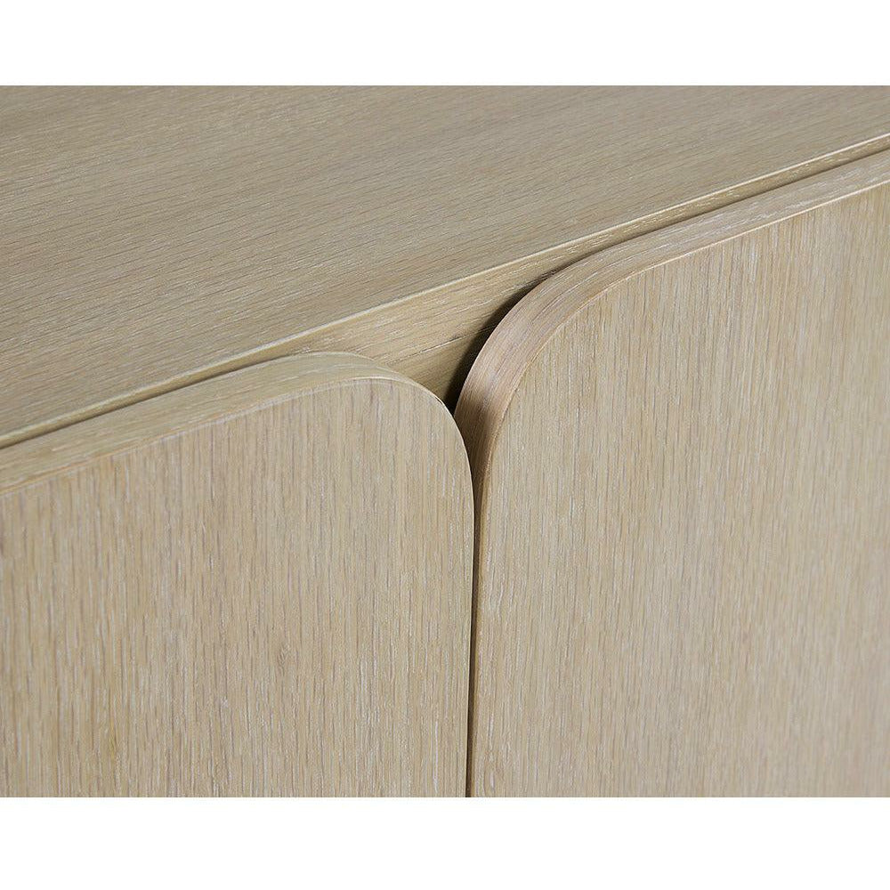Buffet bas en bois au design élégant pour salle à manger