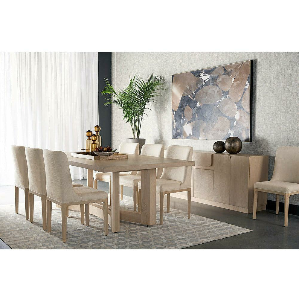 Buffet bas en bois au design élégant pour salle à manger