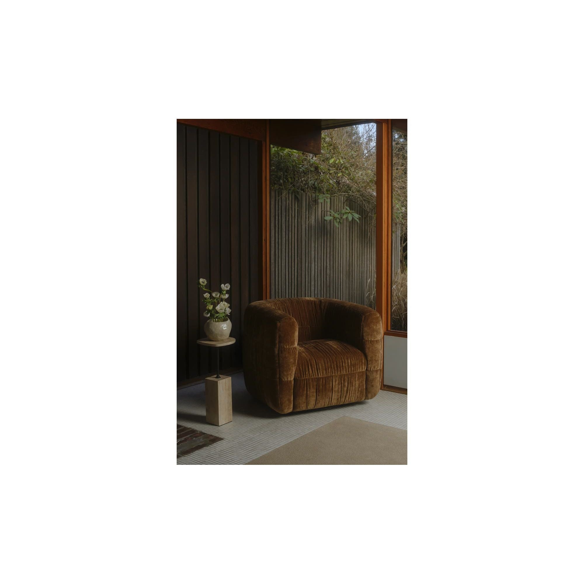 Fauteuil d'appoint pivotant rembourré moderne avec rotation à 360° pour le salon
