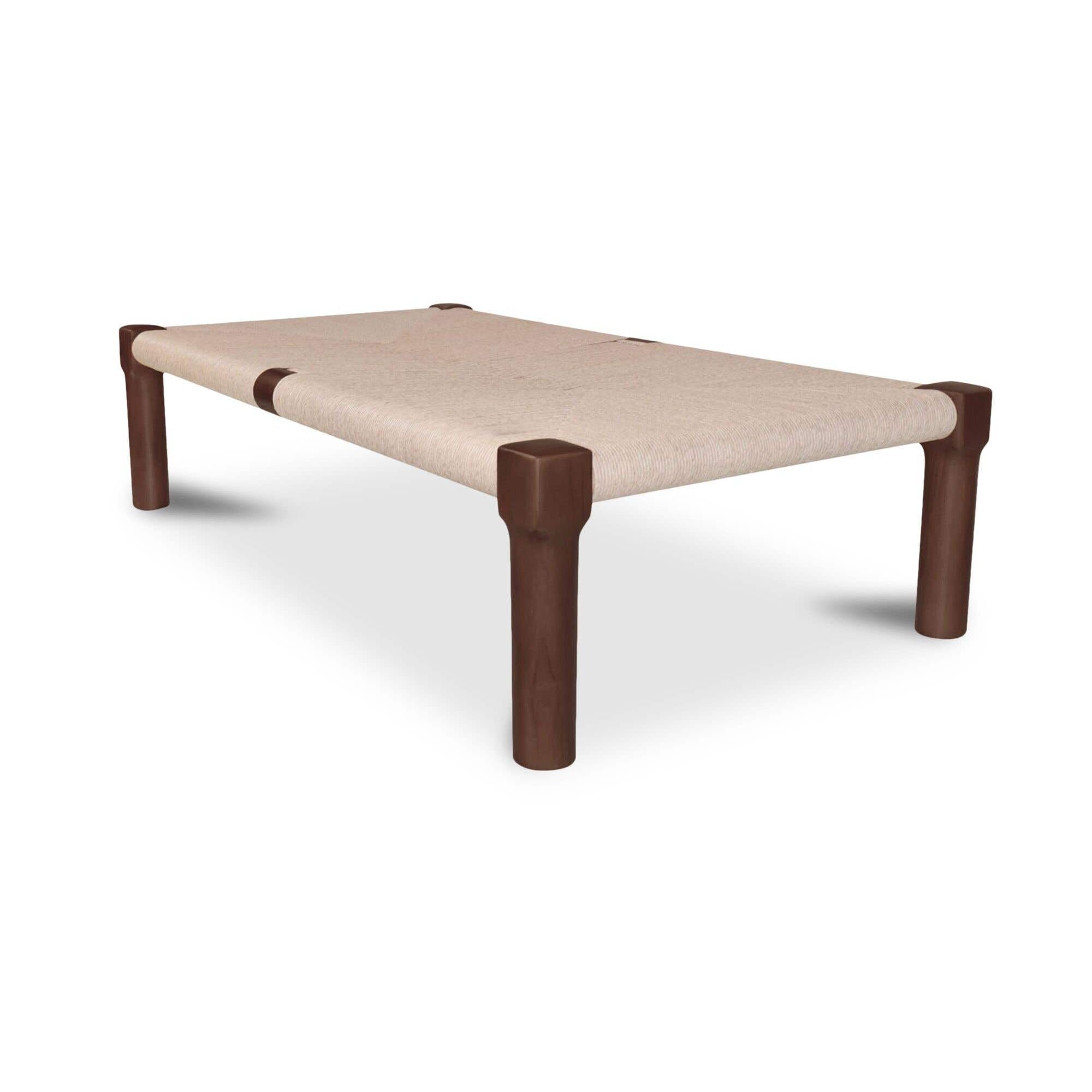 Table basse d'extérieur en osier et bois naturel avec cadre rectangulaire pour terrasse et jardin