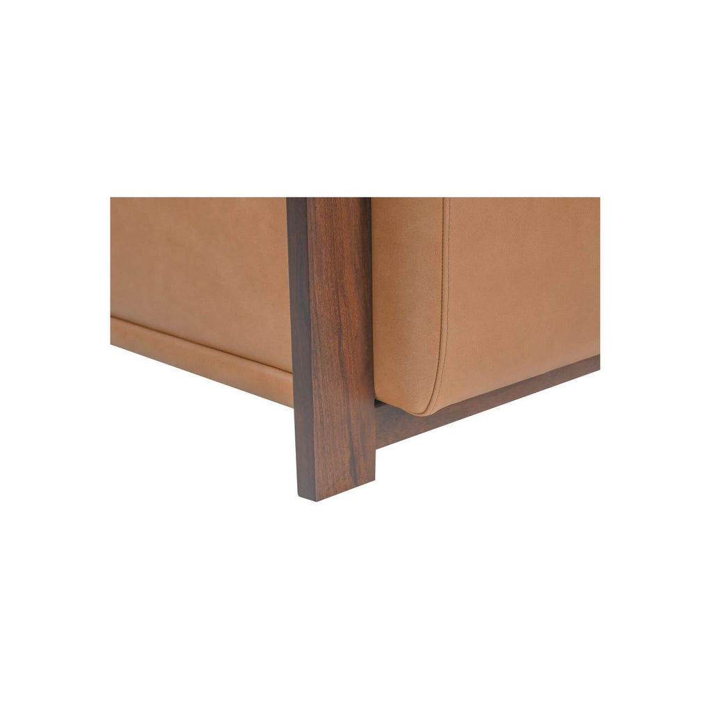 Fauteuil d'appoint transitionnel en cuir et bois avec cadre en bois naturel pour le salon
