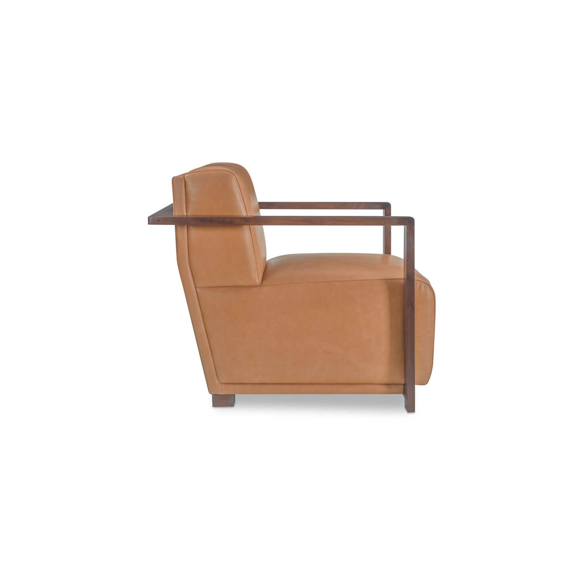 Fauteuil d'appoint transitionnel en cuir et bois avec cadre en bois naturel pour le salon