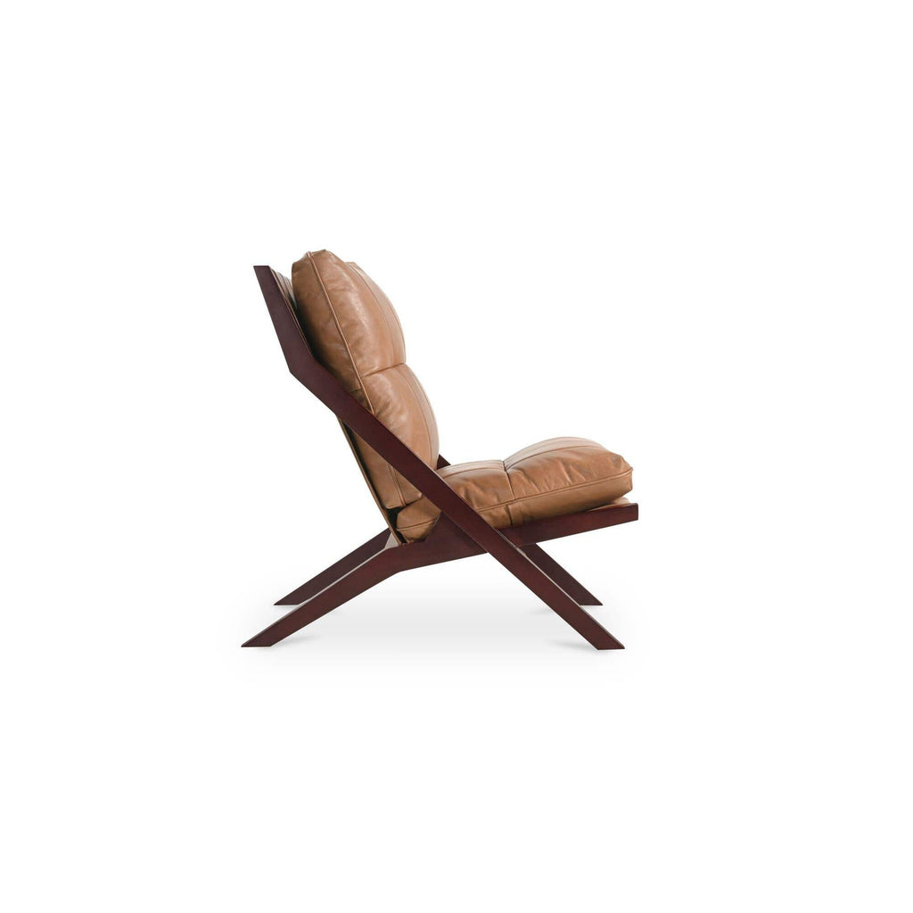 Fauteuil d'appoint en cuir et bois de style Mid-Century avec structure en bois massif pour salon