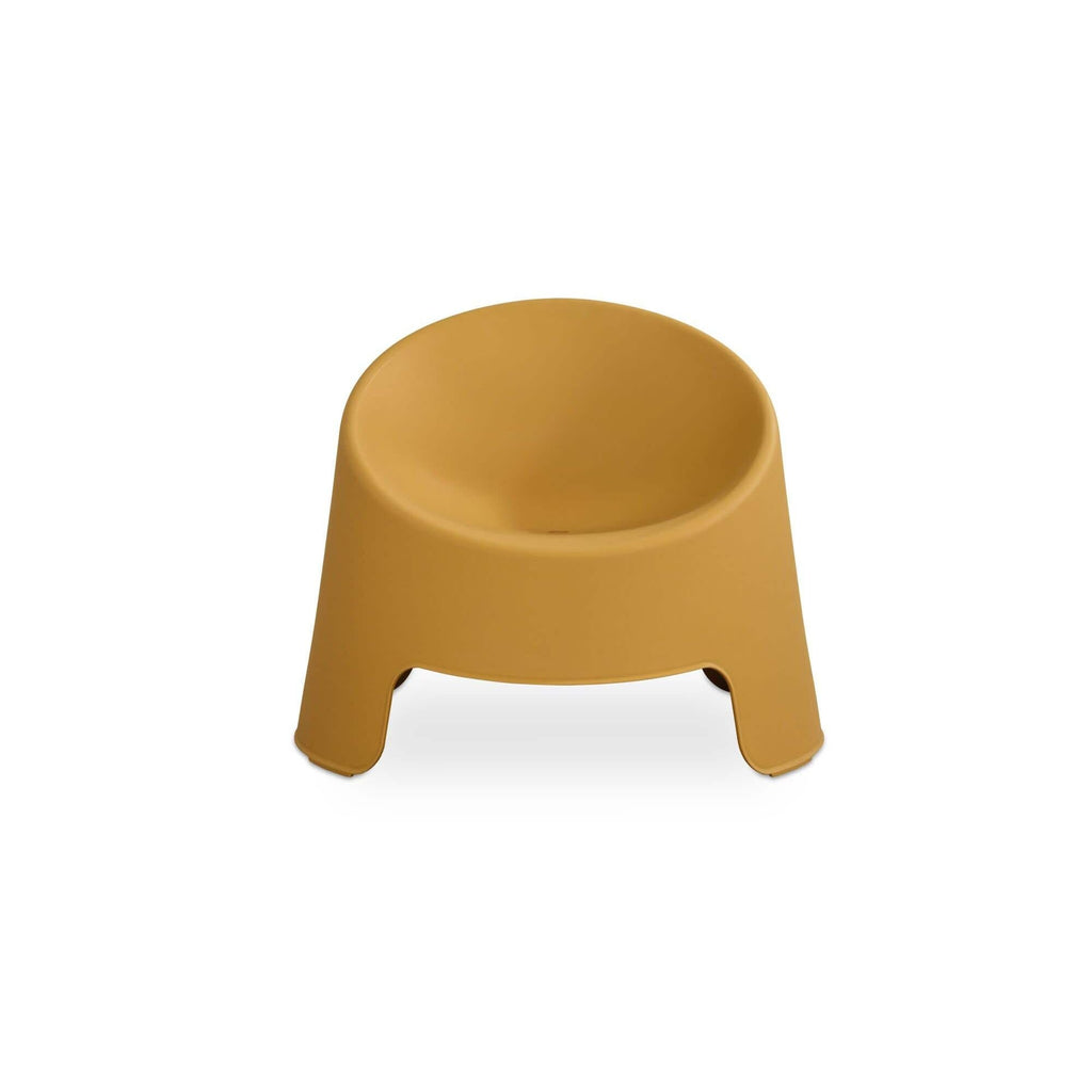 Fauteuil d'appoint moderne en résine rembourré avec coussin pour l'extérieur (terrasse et salon)