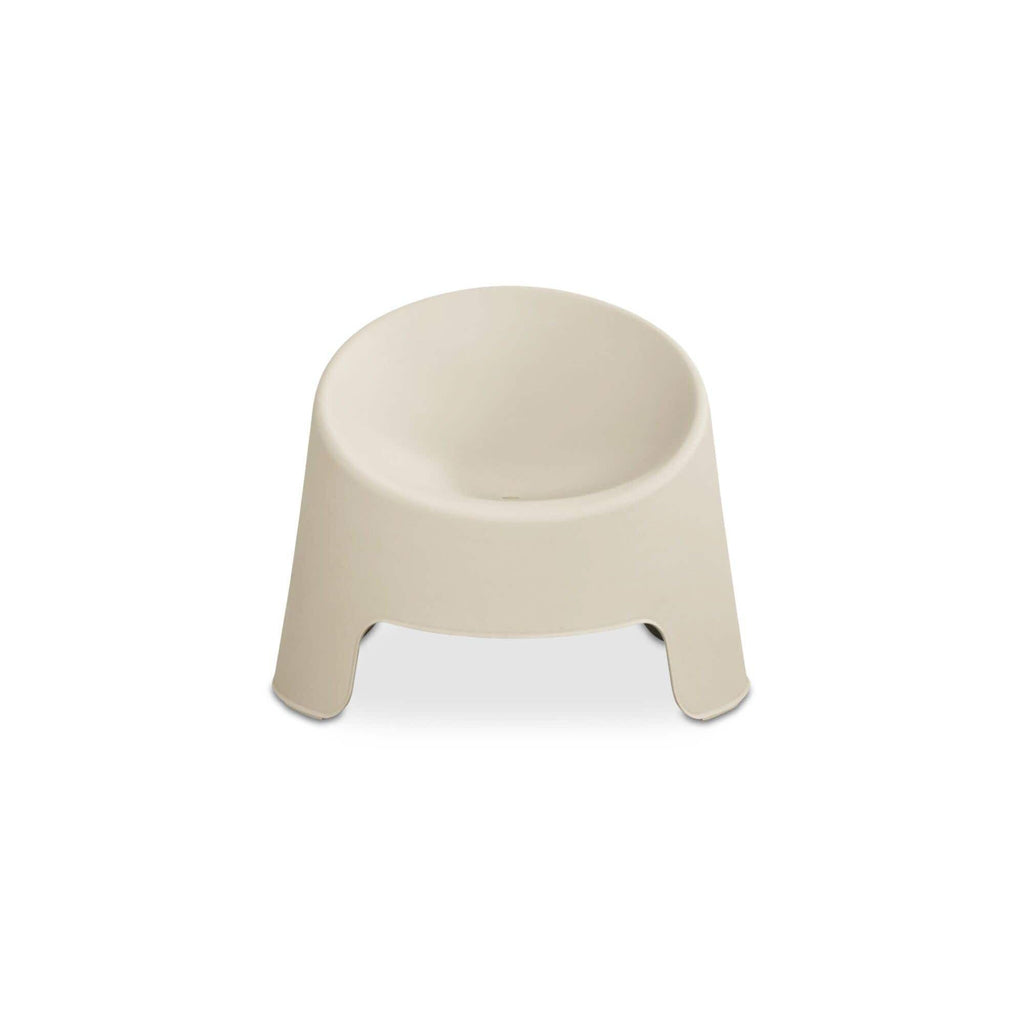 Fauteuil d'appoint moderne en résine rembourré avec coussin pour l'extérieur (terrasse et salon)