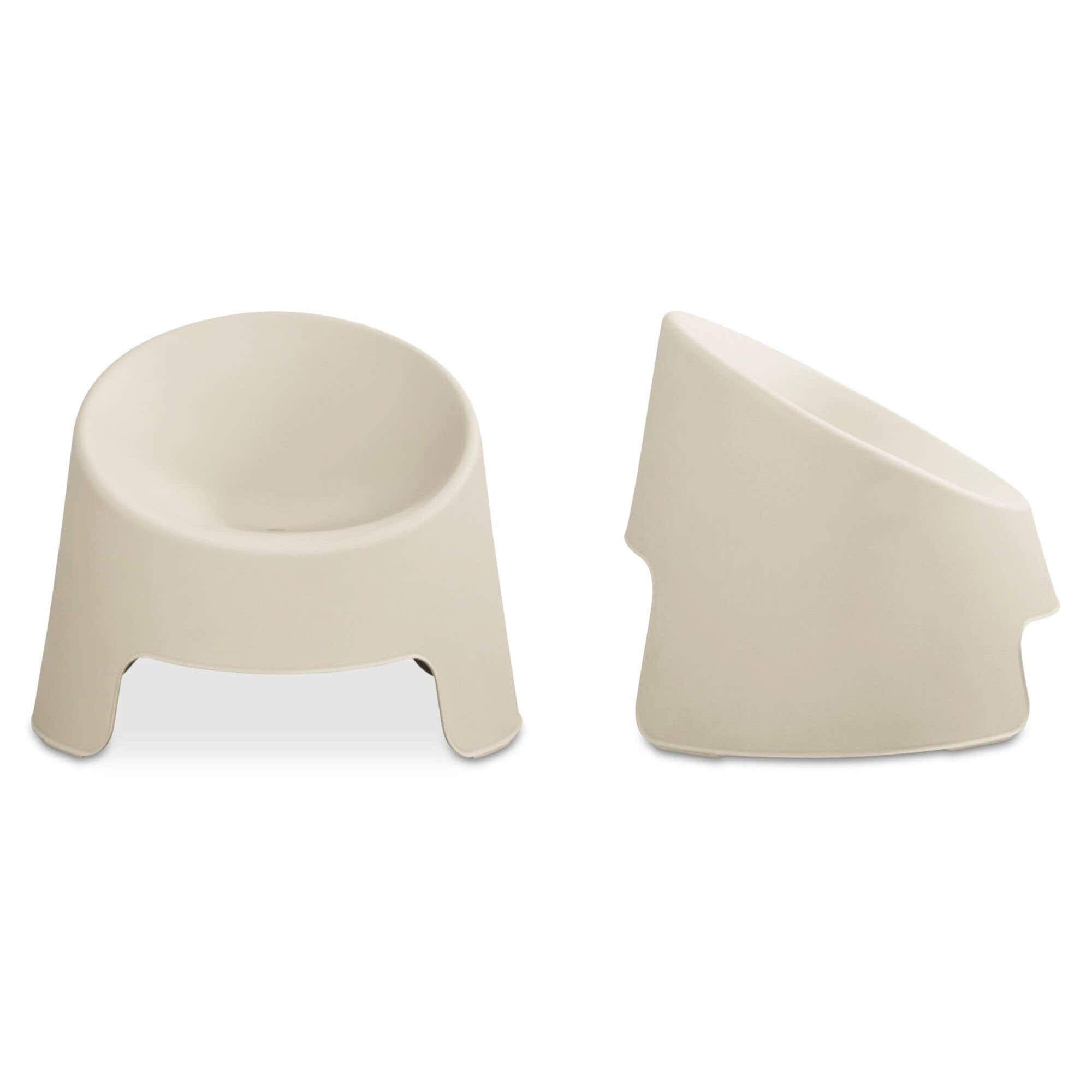 Fauteuil d'appoint moderne en résine rembourré avec coussin pour l'extérieur (terrasse et salon)
